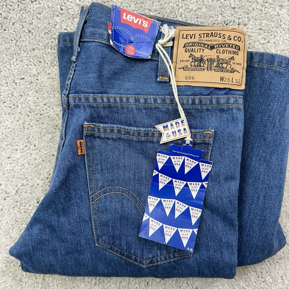 NWT Levis Vintage Clothing Womens Flair Bell Bottoms Jeans Orange Tab Size 28x32